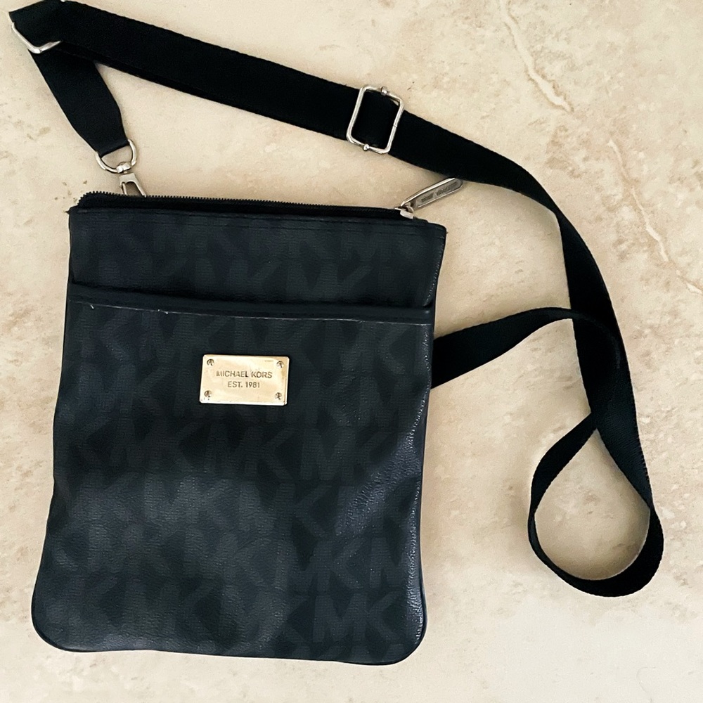 Michael Kors  north south  crossbody